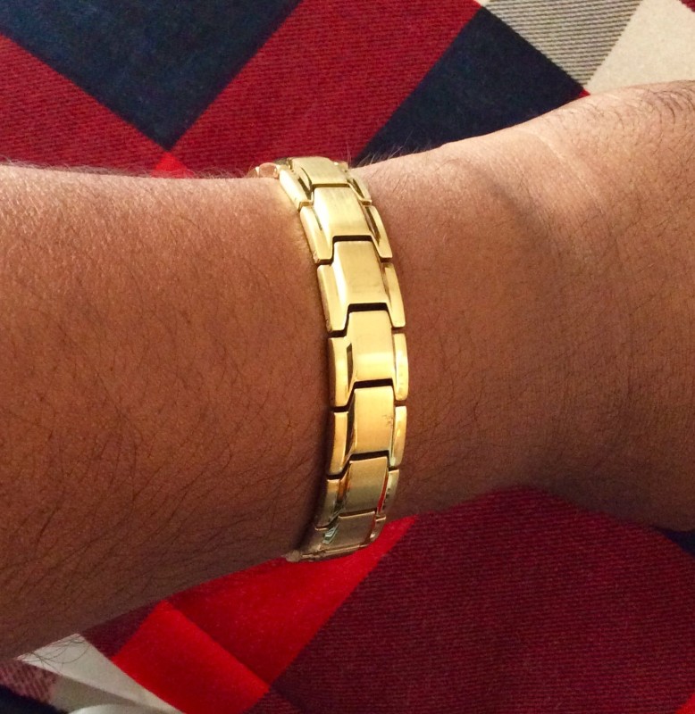 Golden color Original Neodymium Magnetic Bracelet with Negative ION, FIR and Germanium Ball.